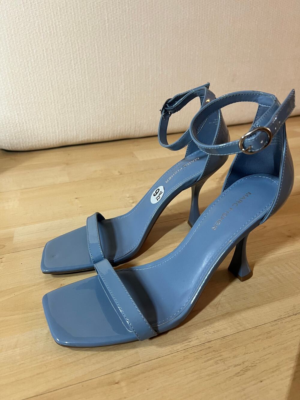MARC FISHER Women Blue Patent Ankle Strap Heels Size 9.5 Sandals Periwinkle